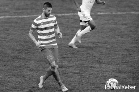 Azərbaycanda oynamış futbolçu 39 yaşında öldü.